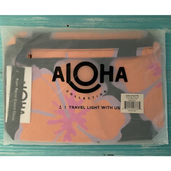 Aloha Collection Super Special limited Edition Pua Waikiki Papaya/Navy Small Bag - Picture 1 of 3
